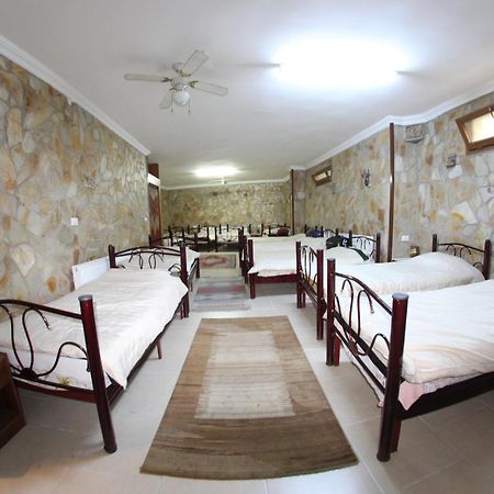 Boomerang Guest House Селчук Екстериор снимка