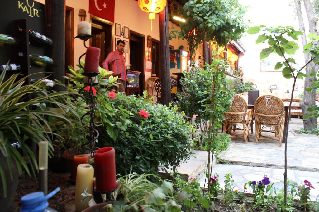 Boomerang Guest House Селчук Екстериор снимка