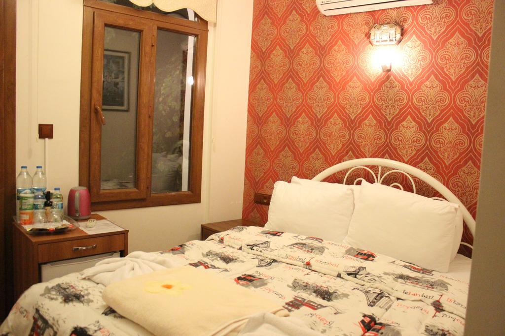 Boomerang Guest House Селчук Екстериор снимка
