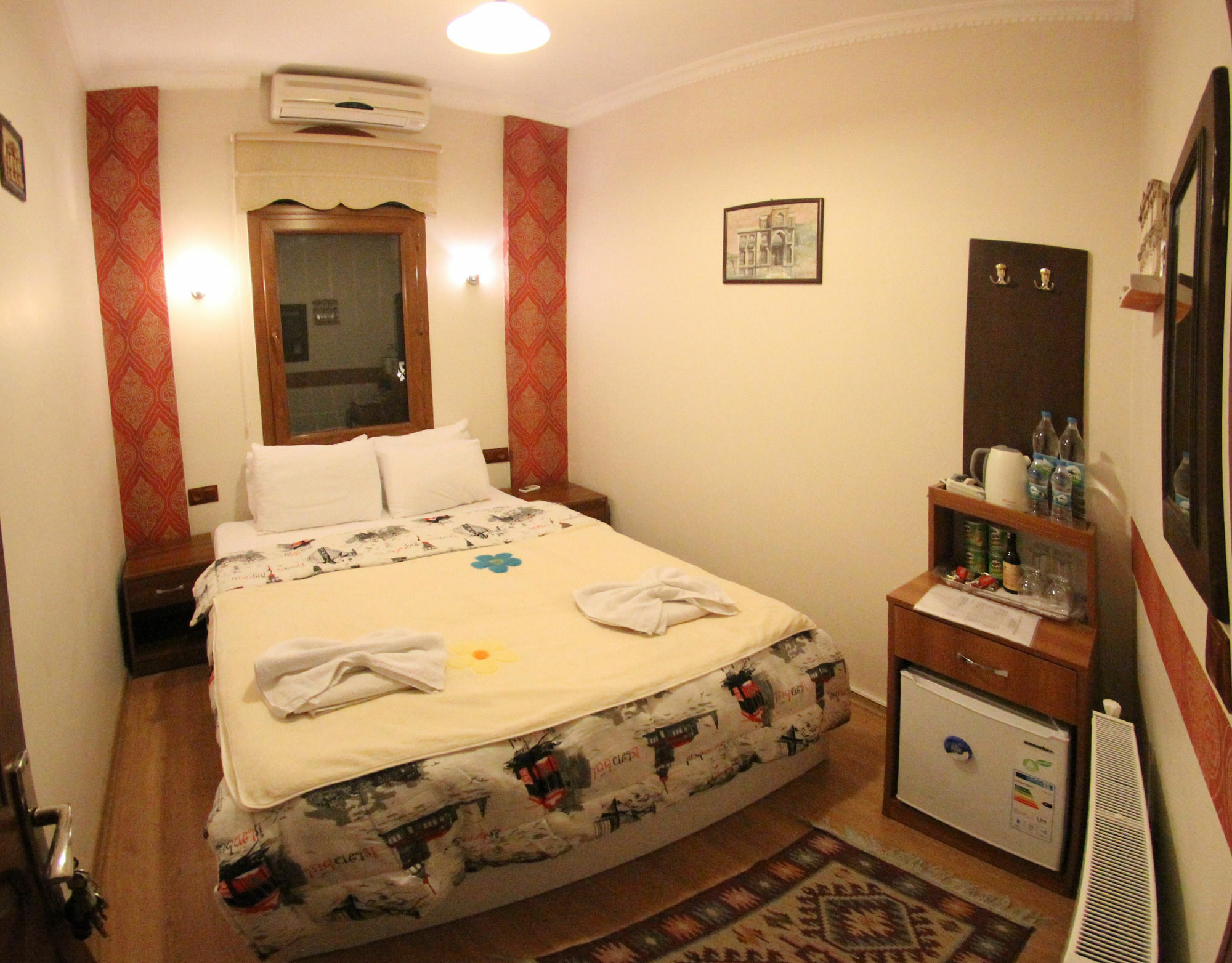 Boomerang Guest House Селчук Екстериор снимка