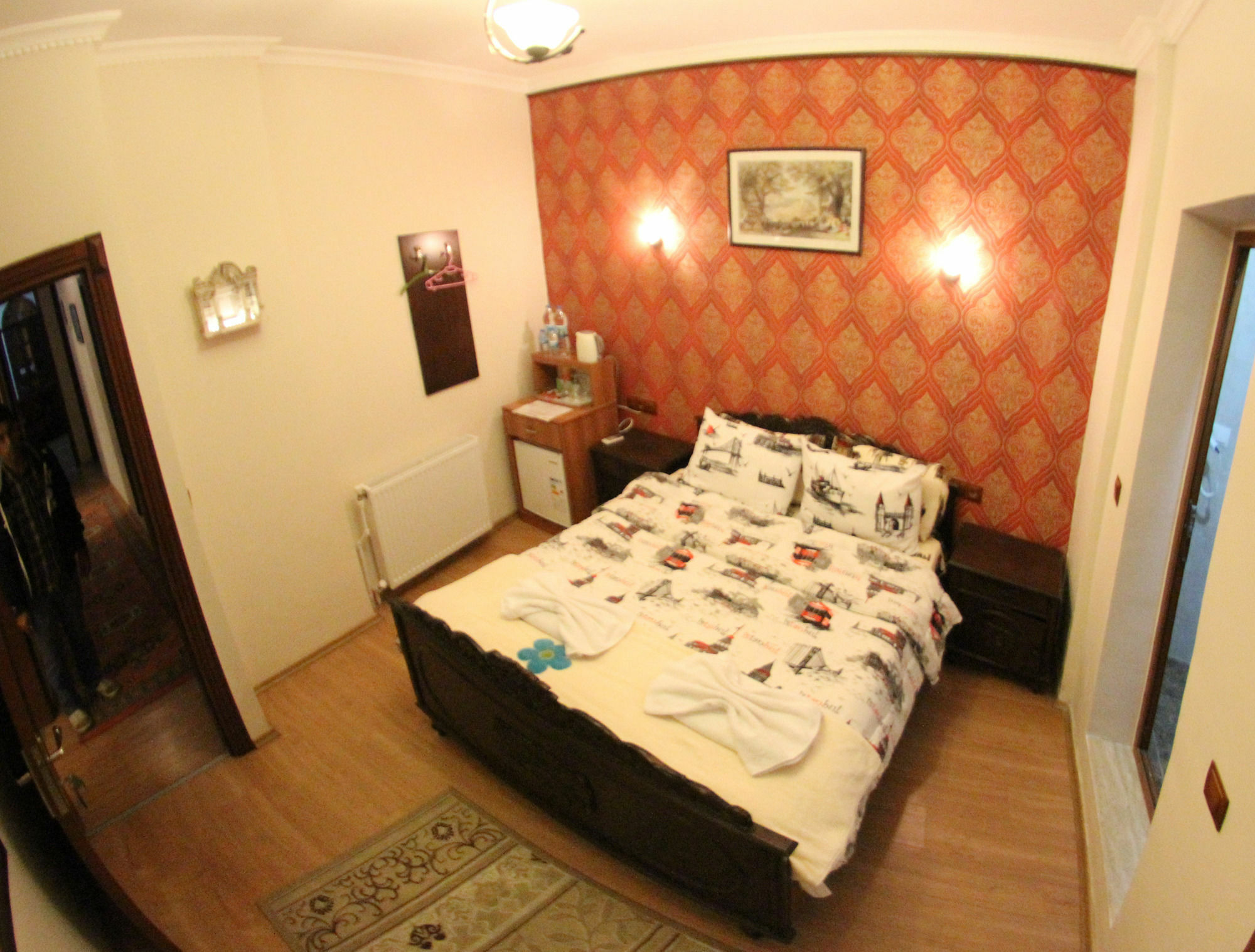 Boomerang Guest House Селчук Екстериор снимка